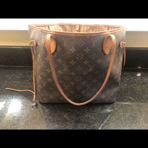 Authentic Louis Vuitton MM Tote